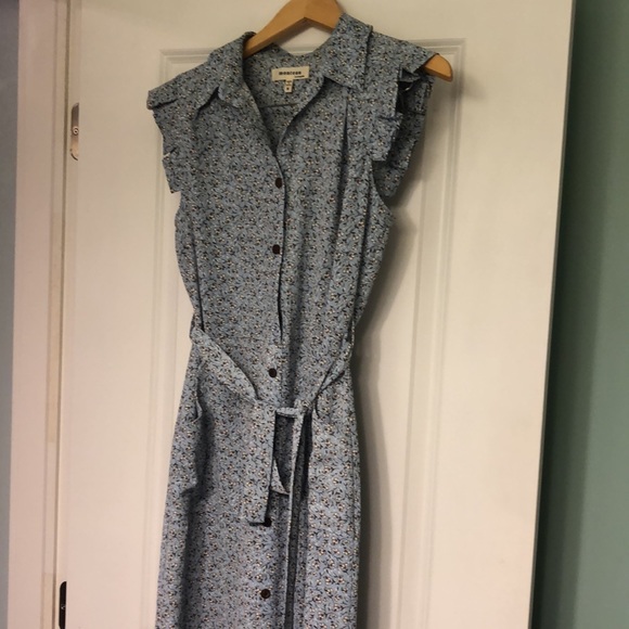 Flutter sleeve blue dress - Picture 2 of 4